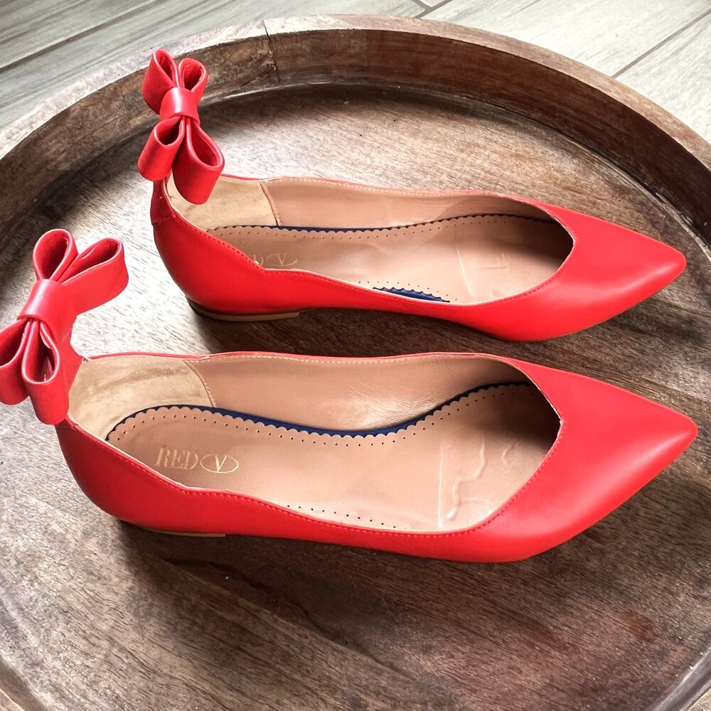 Valentino Pointed Toe Ballet Flats & Valentino Garavani Large Tote Bag - Picture 3 of 14